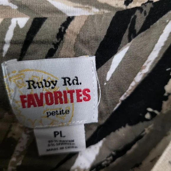 Ruby Rd. Favorite Top Size PL - Picture 2 of 4